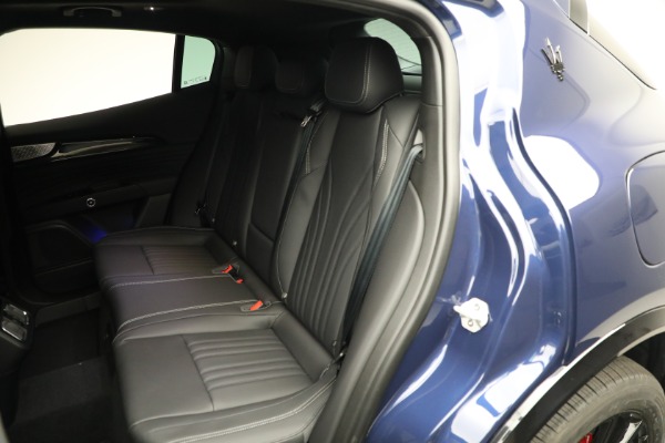 New 2025 Maserati Grecale Modena for sale $83,405 at Rolls-Royce Motor Cars Greenwich in Greenwich CT 06830 16