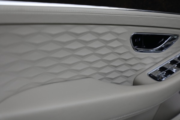 Used 2025 Bentley Continental GT Speed for sale $285,900 at Rolls-Royce Motor Cars Greenwich in Greenwich CT 06830 28