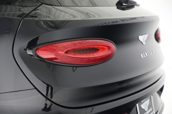 New 2025 Bentley Bentayga V8 for sale $228,900 at Rolls-Royce Motor Cars Greenwich in Greenwich CT 06830 17