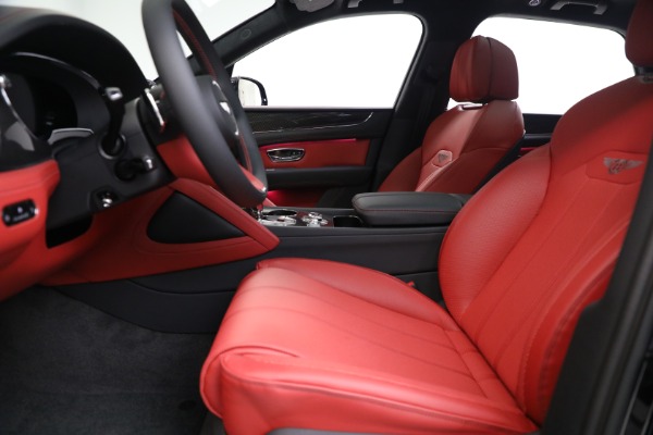 New 2025 Bentley Bentayga V8 for sale $228,900 at Rolls-Royce Motor Cars Greenwich in Greenwich CT 06830 19