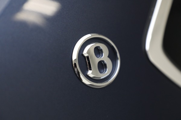 Used 2025 Bentley Bentayga EWB Azure V8 for sale $239,900 at Rolls-Royce Motor Cars Greenwich in Greenwich CT 06830 25
