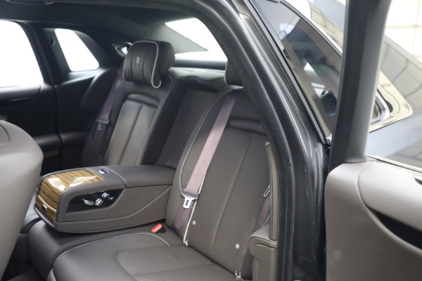 Used 2024 Rolls-Royce Ghost for sale $299,900 at Rolls-Royce Motor Cars Greenwich in Greenwich CT 06830 16