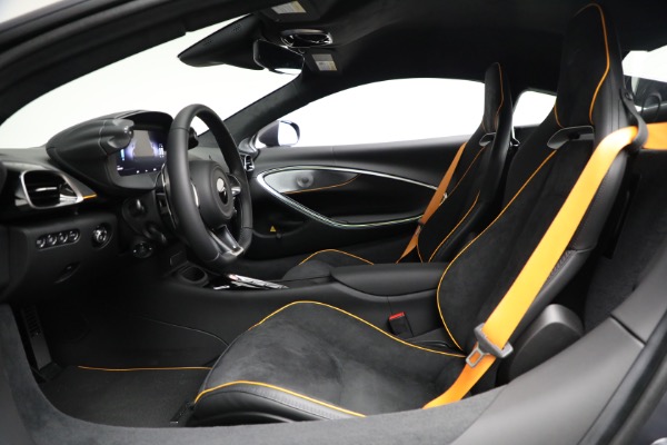 New 2025 McLaren Artura Vision for sale $292,398 at Rolls-Royce Motor Cars Greenwich in Greenwich CT 06830 21