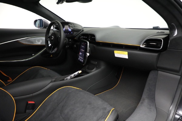 New 2025 McLaren Artura Vision for sale $292,398 at Rolls-Royce Motor Cars Greenwich in Greenwich CT 06830 23