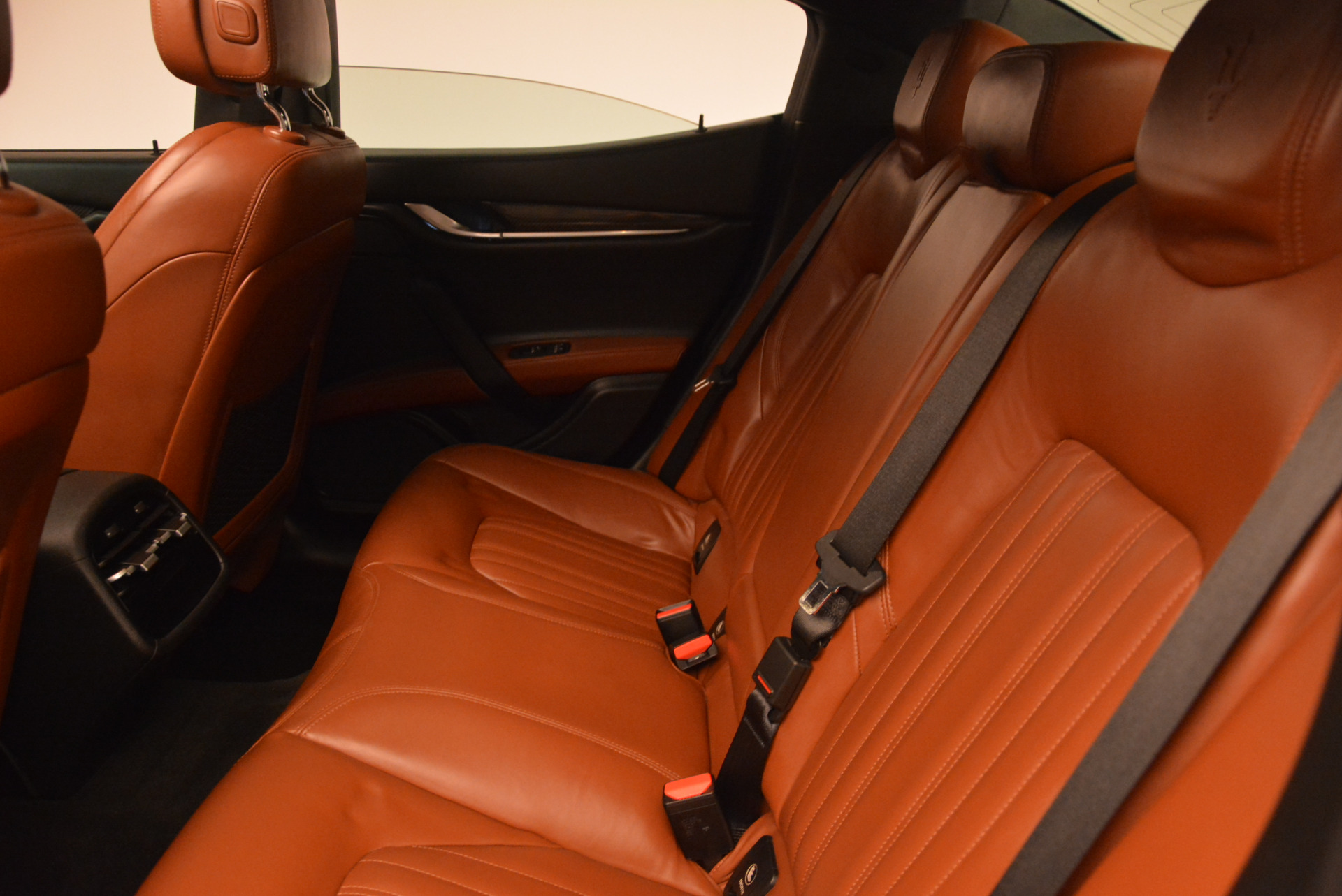 Used 2014 Maserati Ghibli S Q4 for sale Sold at Rolls-Royce Motor Cars Greenwich in Greenwich CT 06830 18