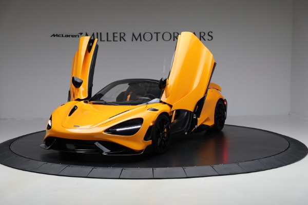 Used 2022 McLaren 765LT Spider for sale Sold at Rolls-Royce Motor Cars Greenwich in Greenwich CT 06830 23