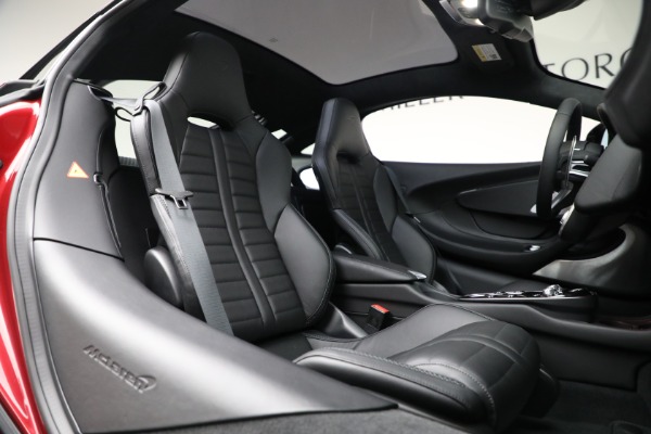 New 2025 McLaren GTS TechLux for sale $239,348 at Rolls-Royce Motor Cars Greenwich in Greenwich CT 06830 24