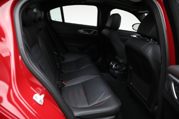 Used 2025 Alfa Romeo Giulia for sale $51,900 at Rolls-Royce Motor Cars Greenwich in Greenwich CT 06830 17