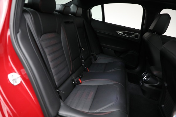 Used 2025 Alfa Romeo Giulia for sale $51,900 at Rolls-Royce Motor Cars Greenwich in Greenwich CT 06830 19