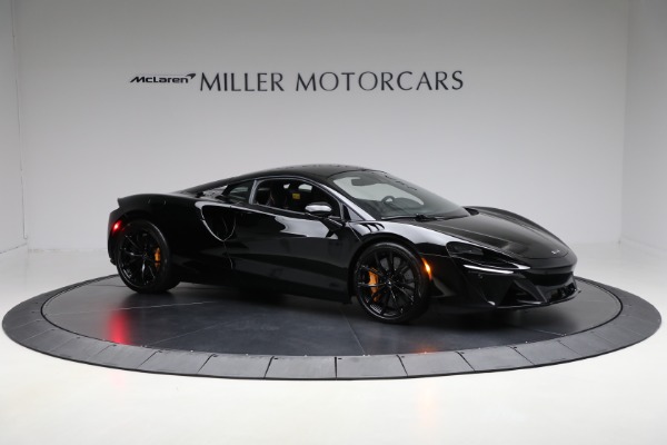 Used 2023 McLaren Artura Vision for sale $189,900 at Rolls-Royce Motor Cars Greenwich in Greenwich CT 06830 10