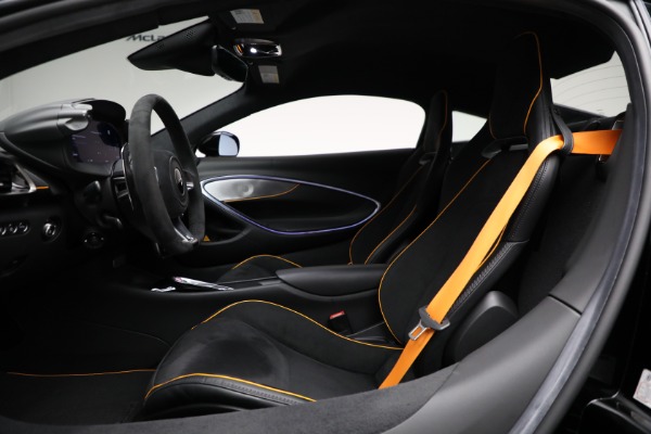 Used 2023 McLaren Artura Vision for sale $189,900 at Rolls-Royce Motor Cars Greenwich in Greenwich CT 06830 22