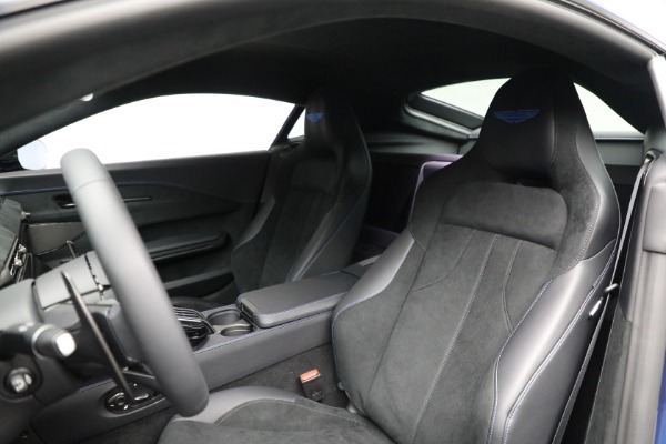 Used 2025 Aston Martin Vantage for sale $196,900 at Rolls-Royce Motor Cars Greenwich in Greenwich CT 06830 15