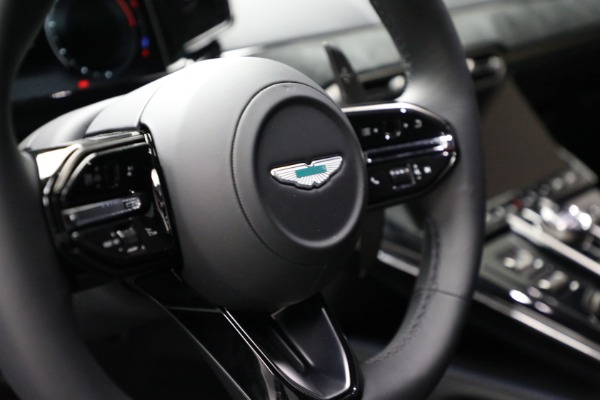 Used 2025 Aston Martin Vantage for sale $196,900 at Rolls-Royce Motor Cars Greenwich in Greenwich CT 06830 21