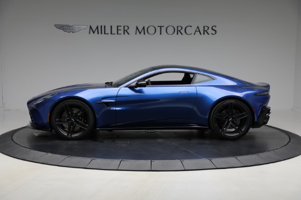 Used 2025 Aston Martin Vantage for sale $196,900 at Rolls-Royce Motor Cars Greenwich in Greenwich CT 06830 3