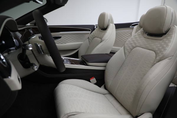 New 2025 Bentley Continental GTC Speed for sale $360,900 at Rolls-Royce Motor Cars Greenwich in Greenwich CT 06830 28