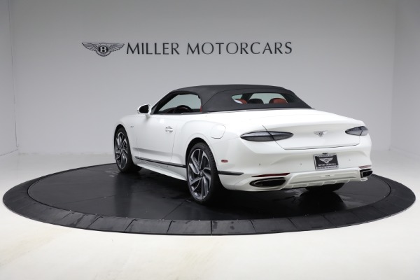 New 2025 Bentley Continental GTC Speed for sale $345,900 at Rolls-Royce Motor Cars Greenwich in Greenwich CT 06830 16