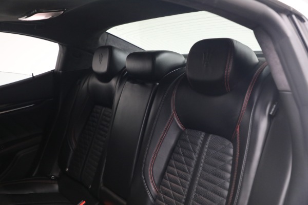 Used 2022 Maserati Ghibli Modena Q4 for sale $37,900 at Rolls-Royce Motor Cars Greenwich in Greenwich CT 06830 18