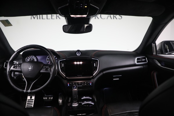 Used 2022 Maserati Ghibli Modena Q4 for sale $37,900 at Rolls-Royce Motor Cars Greenwich in Greenwich CT 06830 19