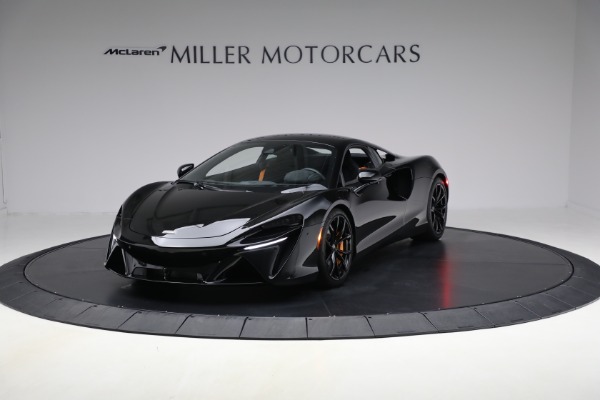 2023 McLaren Artura