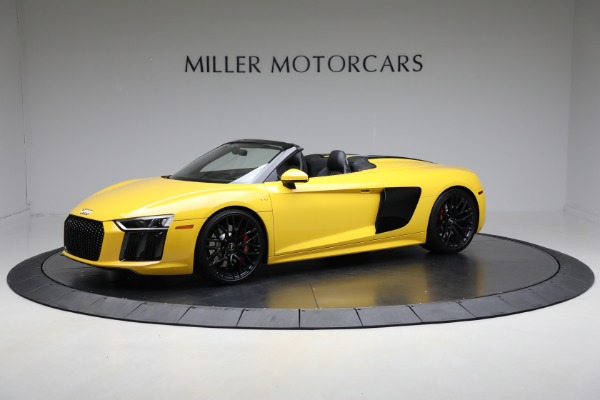 Used 2018 Audi R8 5.2 quattro V10 Spyder for sale $135,900 at Rolls-Royce Motor Cars Greenwich in Greenwich CT 06830 2