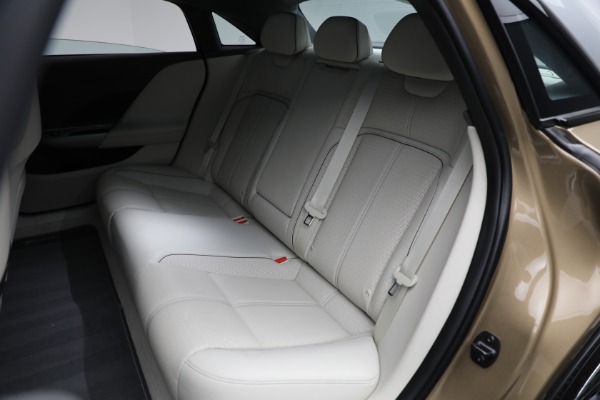 Used 2022 Lucid Air Dream Edition Performance for sale Sold at Rolls-Royce Motor Cars Greenwich in Greenwich CT 06830 14