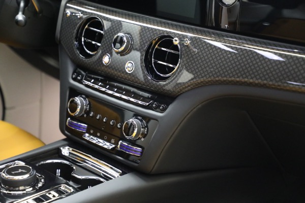 Used 2025 Rolls-Royce Black Badge Spectre for sale $459,900 at Rolls-Royce Motor Cars Greenwich in Greenwich CT 06830 23