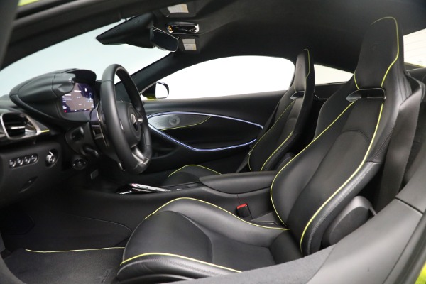 Used 2024 McLaren Artura TechLux for sale $191,900 at Rolls-Royce Motor Cars Greenwich in Greenwich CT 06830 16
