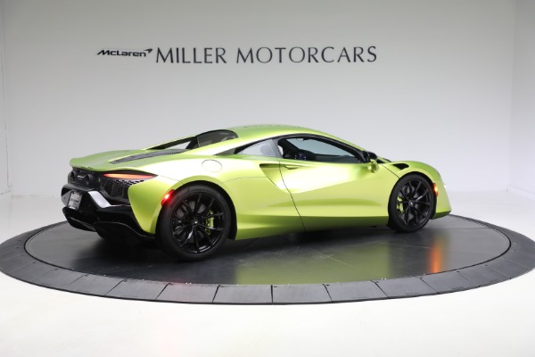 Used 2024 McLaren Artura TechLux for sale $191,900 at Rolls-Royce Motor Cars Greenwich in Greenwich CT 06830 8