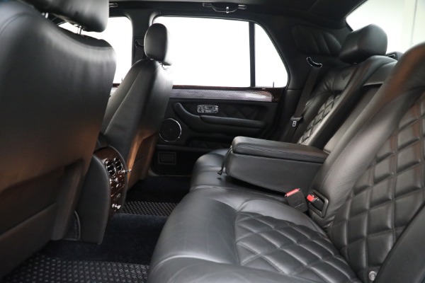 Used 2005 Bentley Arnage T for sale $69,900 at Rolls-Royce Motor Cars Greenwich in Greenwich CT 06830 24