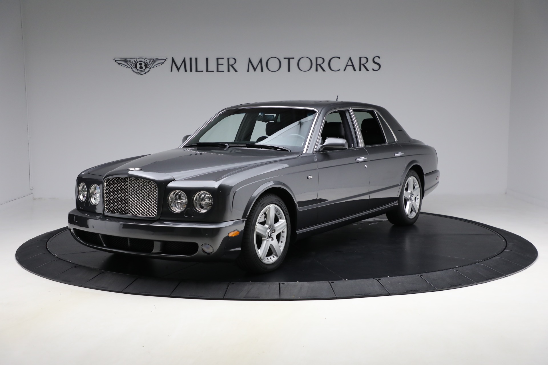 Used 2005 Bentley Arnage T for sale $69,900 at Rolls-Royce Motor Cars Greenwich in Greenwich CT 06830 1