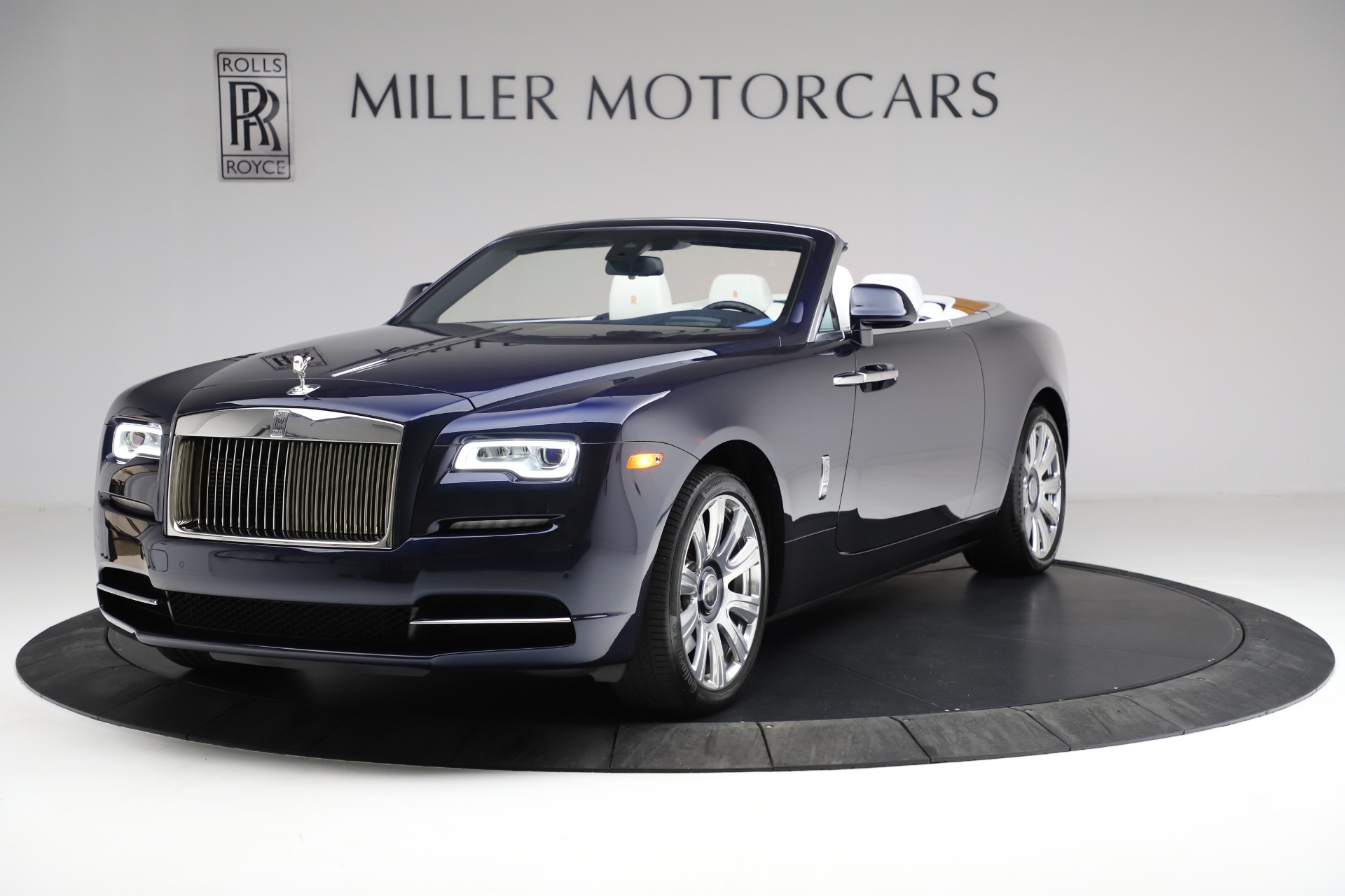 Used Blue RollsRoyce Dawn Cars For Sale  AutoTrader UK