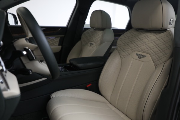 New 2023 Bentley Bentayga V8 for sale $189,900 at Rolls-Royce Motor Cars Greenwich in Greenwich CT 06830 17