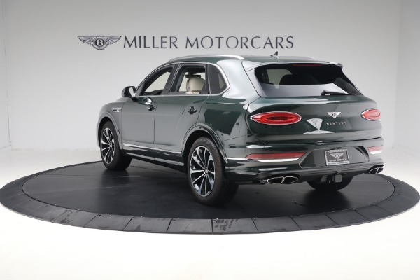 New 2023 Bentley Bentayga V8 for sale $189,900 at Rolls-Royce Motor Cars Greenwich in Greenwich CT 06830 5