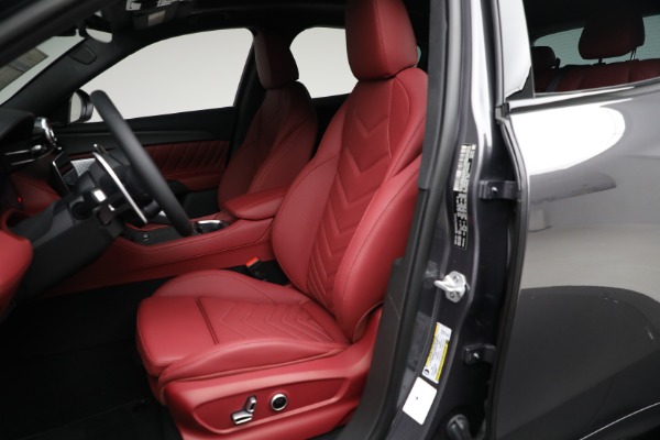 New 2025 Maserati Grecale Trofeo for sale $118,531 at Rolls-Royce Motor Cars Greenwich in Greenwich CT 06830 17