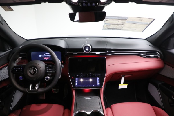 New 2025 Maserati Grecale Trofeo for sale $118,531 at Rolls-Royce Motor Cars Greenwich in Greenwich CT 06830 24
