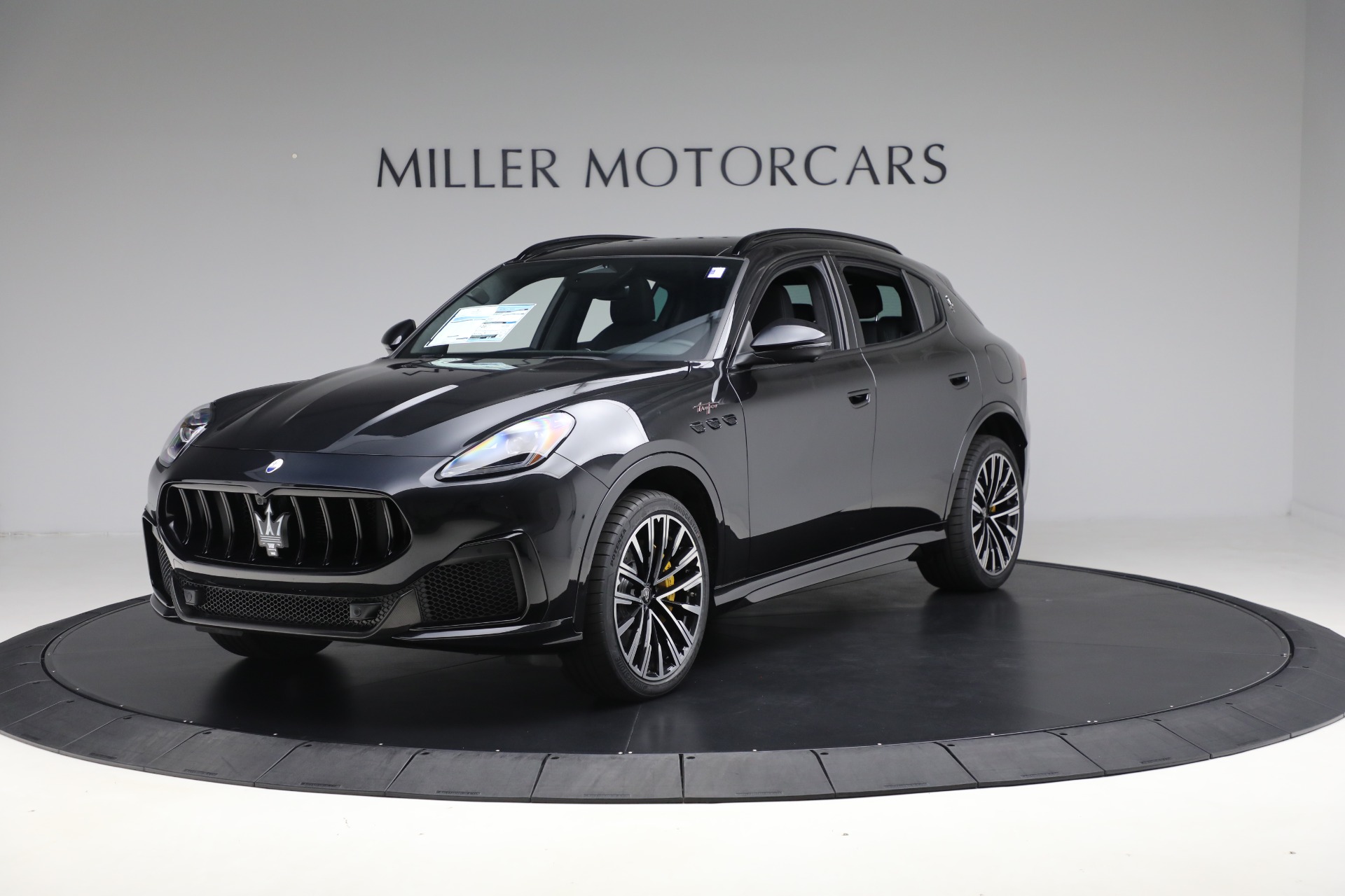 New 2025 Maserati Grecale Trofeo for sale $131,535 at Rolls-Royce Motor Cars Greenwich in Greenwich CT 06830 1