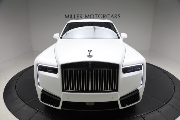 New 2025 Rolls-Royce Black Badge Cullinan for sale $565,050 at Rolls-Royce Motor Cars Greenwich in Greenwich CT 06830 15