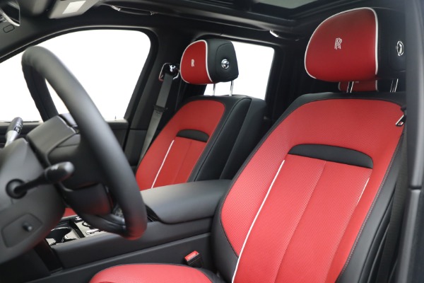 New 2025 Rolls-Royce Black Badge Cullinan for sale $565,050 at Rolls-Royce Motor Cars Greenwich in Greenwich CT 06830 21