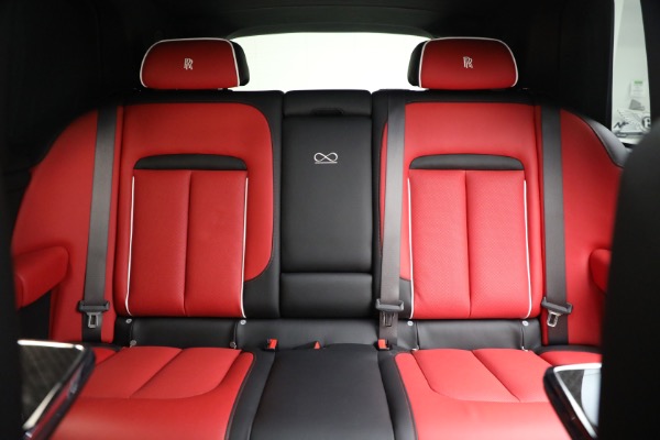 Used 2025 Rolls-Royce Black Badge Cullinan for sale $479,900 at Rolls-Royce Motor Cars Greenwich in Greenwich CT 06830 28