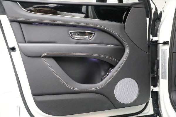 Used 2023 Bentley Bentayga V8 for sale $175,900 at Rolls-Royce Motor Cars Greenwich in Greenwich CT 06830 13