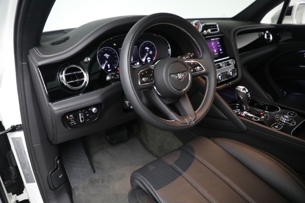 Used 2023 Bentley Bentayga V8 for sale $175,900 at Rolls-Royce Motor Cars Greenwich in Greenwich CT 06830 14