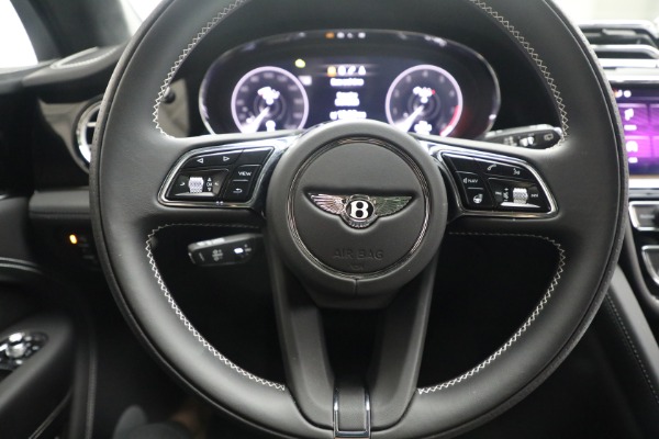 Used 2023 Bentley Bentayga V8 for sale $175,900 at Rolls-Royce Motor Cars Greenwich in Greenwich CT 06830 26