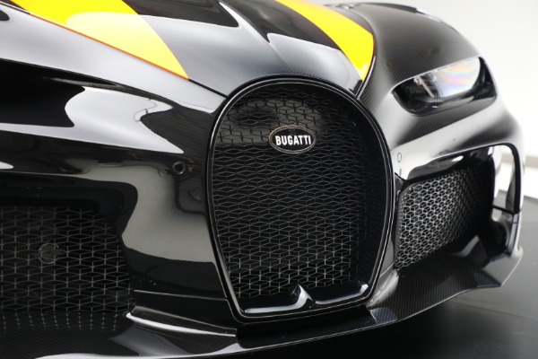 Used 2022 Bugatti Chiron Super Sport for sale Call for price at Rolls-Royce Motor Cars Greenwich in Greenwich CT 06830 17
