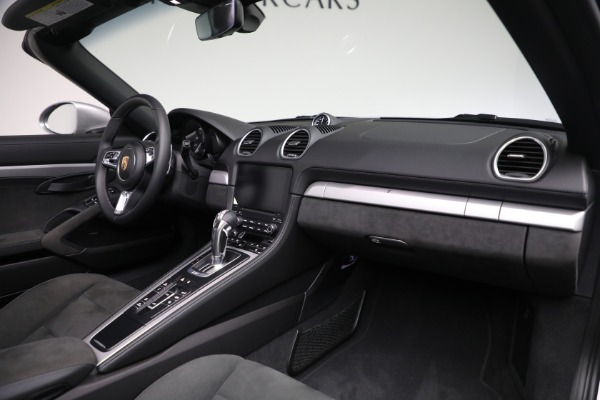 Used 2021 Porsche 718 Boxster Spyder for sale $121,900 at Rolls-Royce Motor Cars Greenwich in Greenwich CT 06830 24