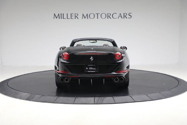 Used 2016 Ferrari California T for sale $122,900 at Rolls-Royce Motor Cars Greenwich in Greenwich CT 06830 7