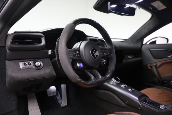 Used 2023 Maserati MC20 for sale $205,900 at Rolls-Royce Motor Cars Greenwich in Greenwich CT 06830 14