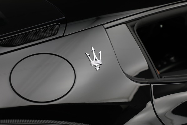 Used 2023 Maserati MC20 for sale $205,900 at Rolls-Royce Motor Cars Greenwich in Greenwich CT 06830 21