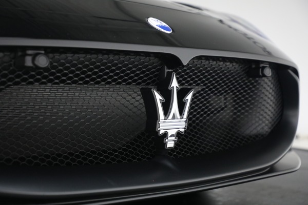 Used 2023 Maserati MC20 for sale $205,900 at Rolls-Royce Motor Cars Greenwich in Greenwich CT 06830 25
