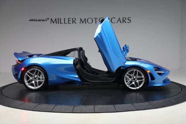 Used 2025 McLaren 750S Spider TechLux for sale Call for price at Rolls-Royce Motor Cars Greenwich in Greenwich CT 06830 20