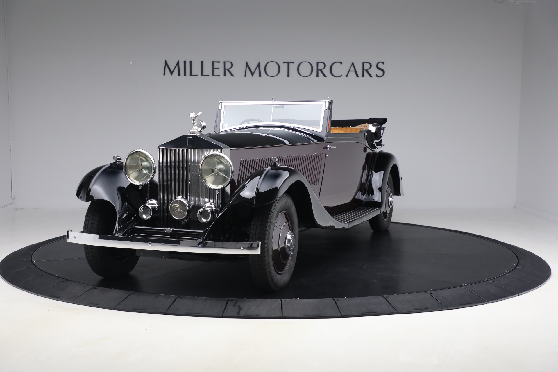 Used 1933 Rolls-Royce Phantom II Continental for sale $499,900 at Rolls-Royce Motor Cars Greenwich in Greenwich CT 06830 1